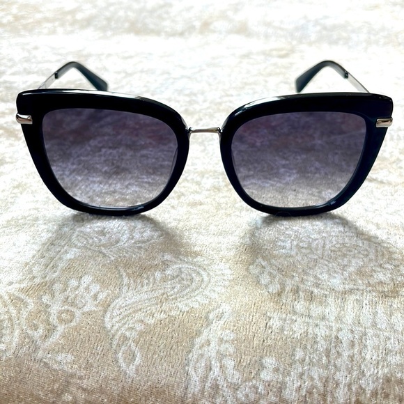 Brand New Rebecca Minkoff Bessie Oversized Black Cat Eye Sunglasses 100% UV Prot main image 12